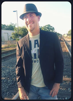 Aaron Warren